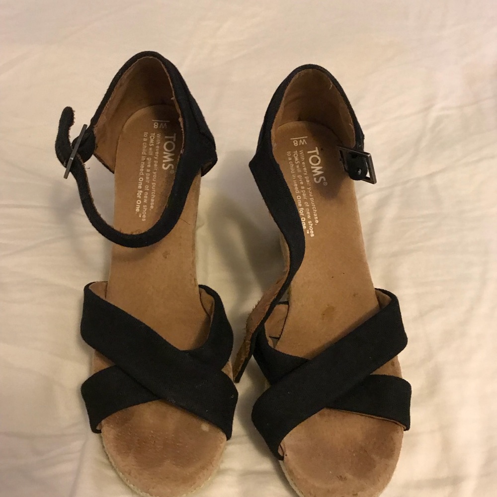Toms sandals